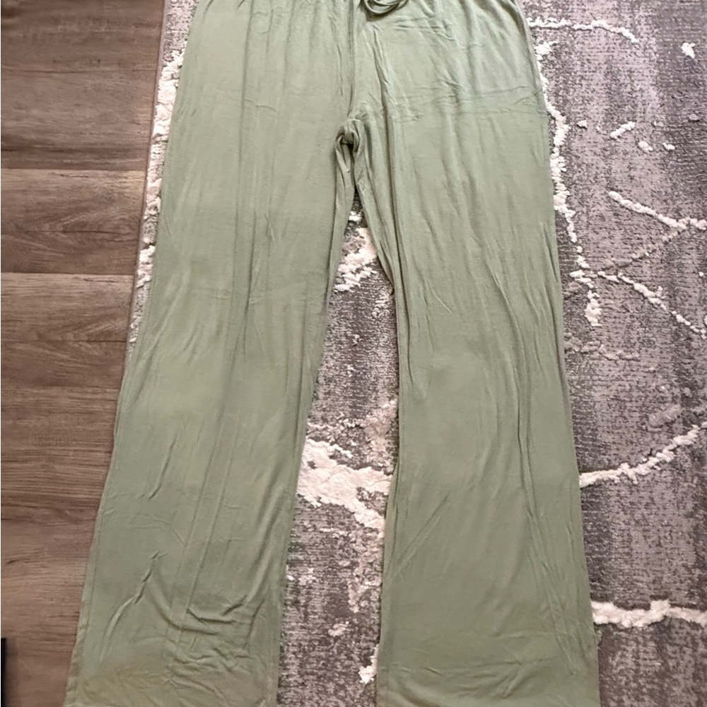 GAP Olive Lounge Pants